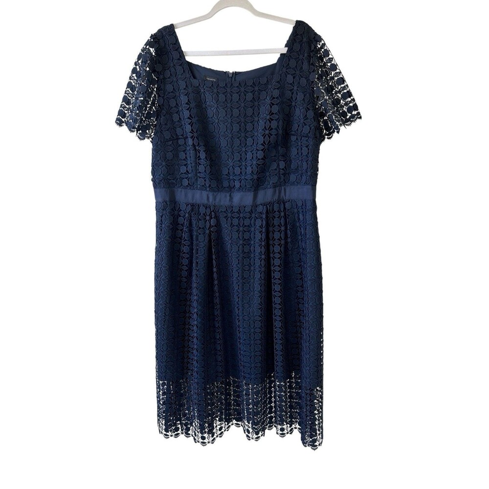 Talbots Medallion Navy Floral Lace A-Line Midi Dress Lined Square Neck Size 18 - Picture 2 of 11